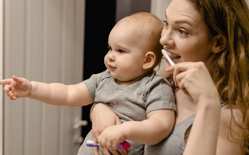Hamilelikte Diş Sağlığı Neden Önemlidir? Anne ve Bebek İçin Bilmeniz Gerekenler